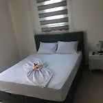 Soeguet Butik מרמריס
